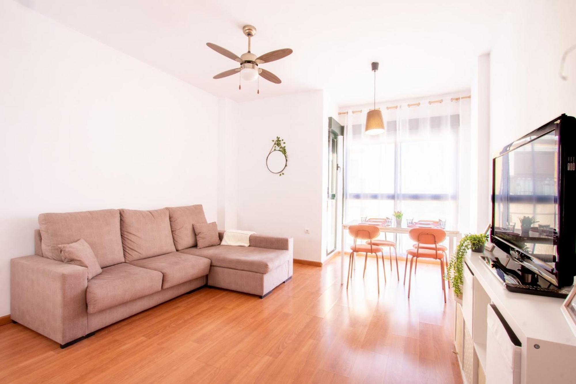 אליקאנטה Apartamento Cerca Del Mar Y Aeropuerto מראה חיצוני תמונה